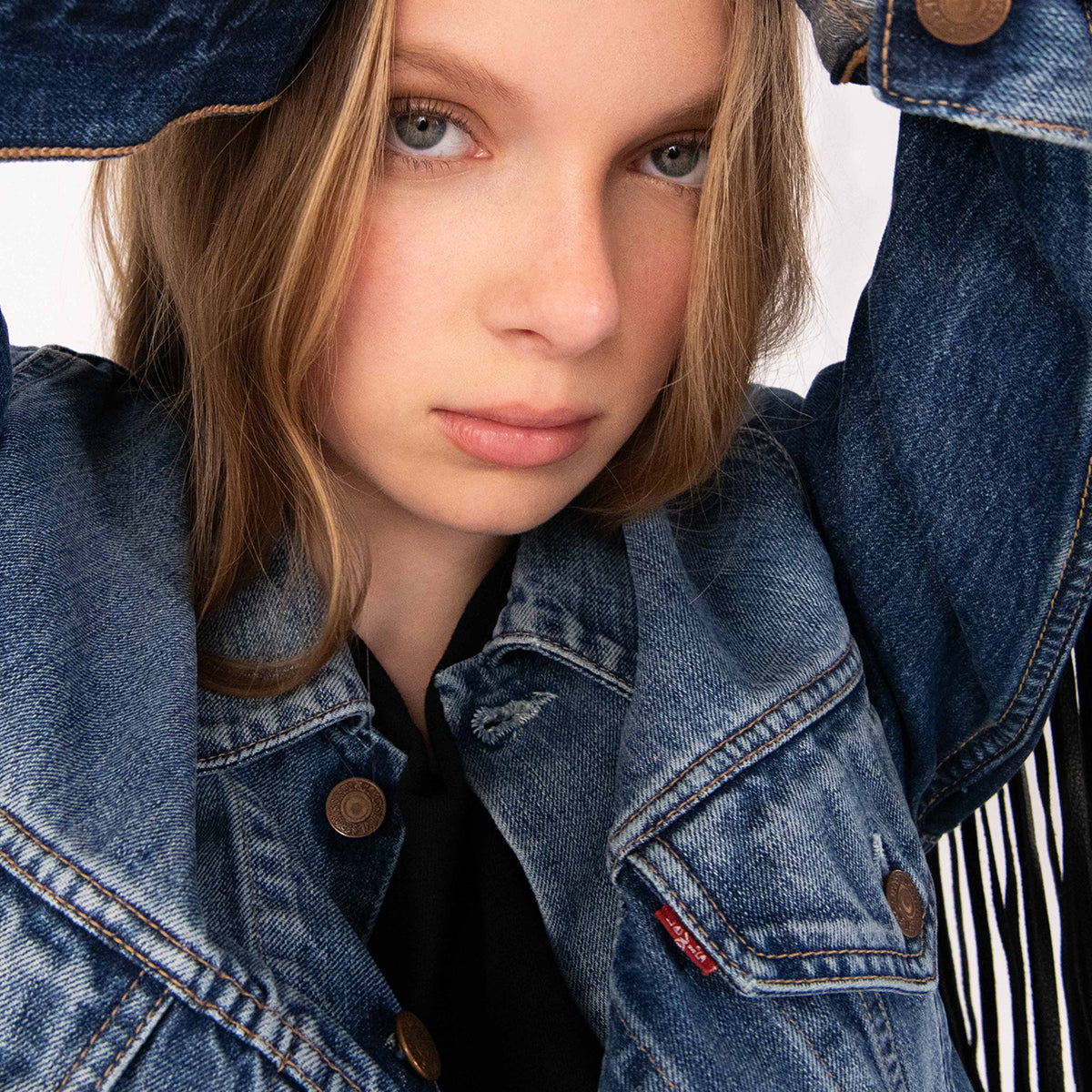 Header LEVI'S FRINGE TRUCKER Image