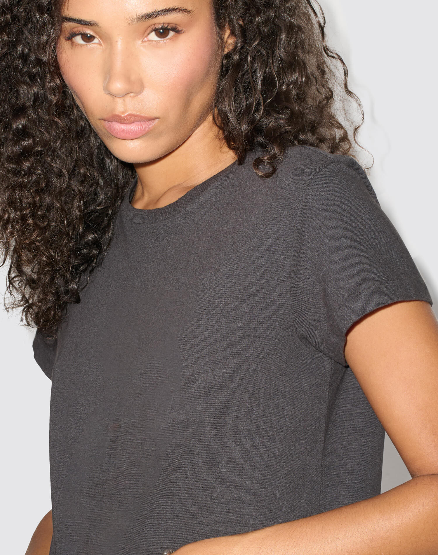 Hanes 1950s Boxy Tee - Washed Black