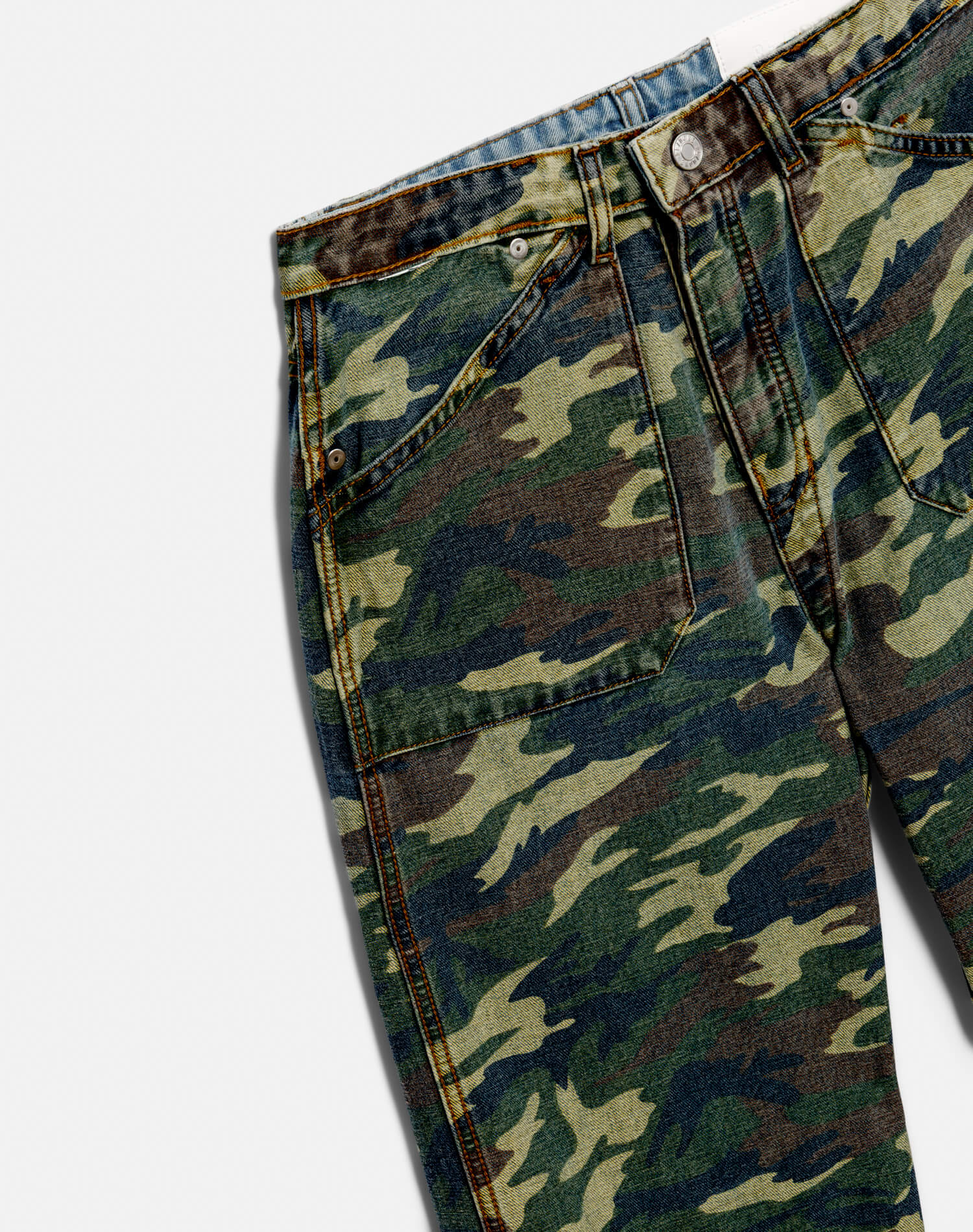 RE/DONE | The Rewind Jean in Thunderstruck
