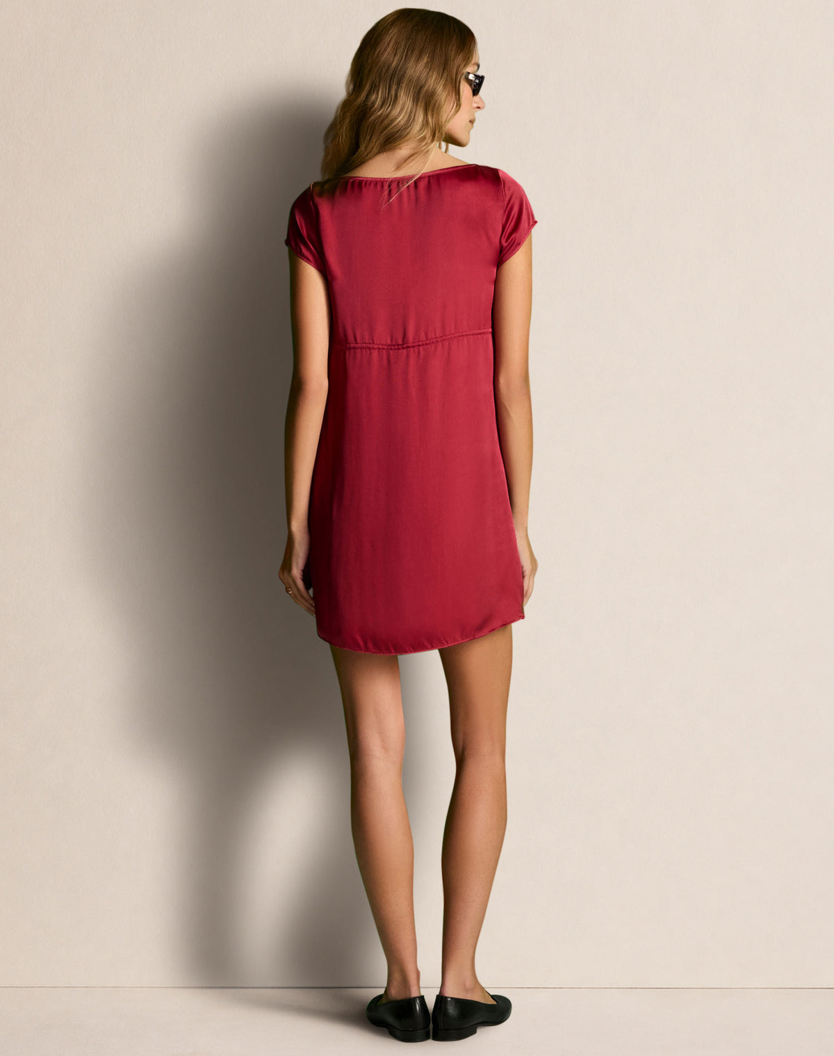 Eve Dress - Lipstain