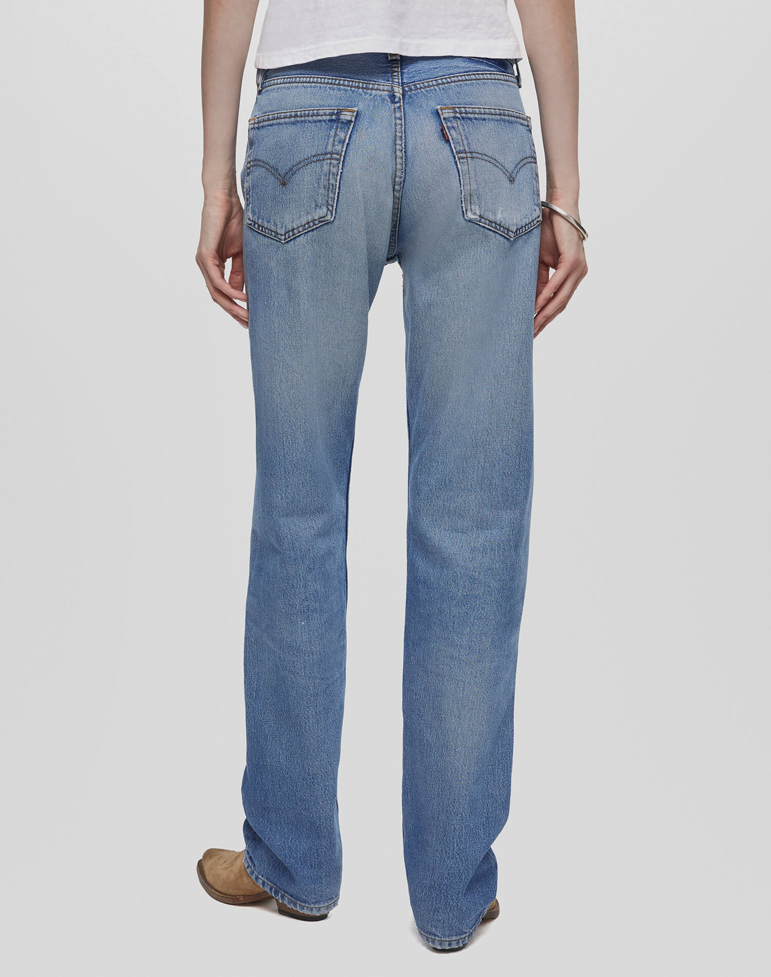 No. 25EXBOYF11234730