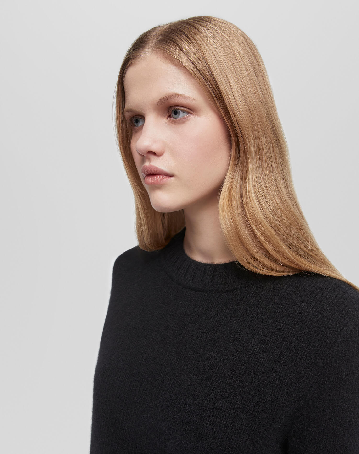 Cashmere Baby Crew Pullover - Black