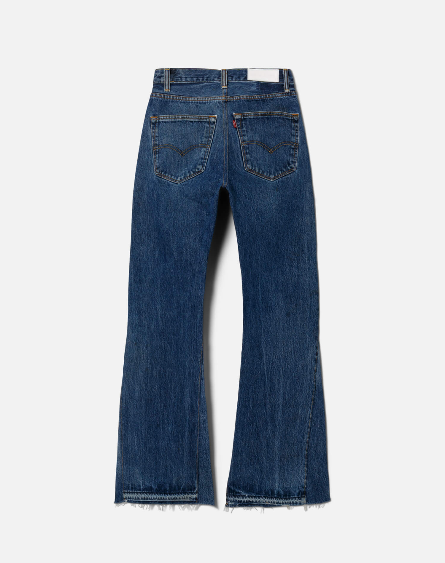 No. 24LV70BC11235117