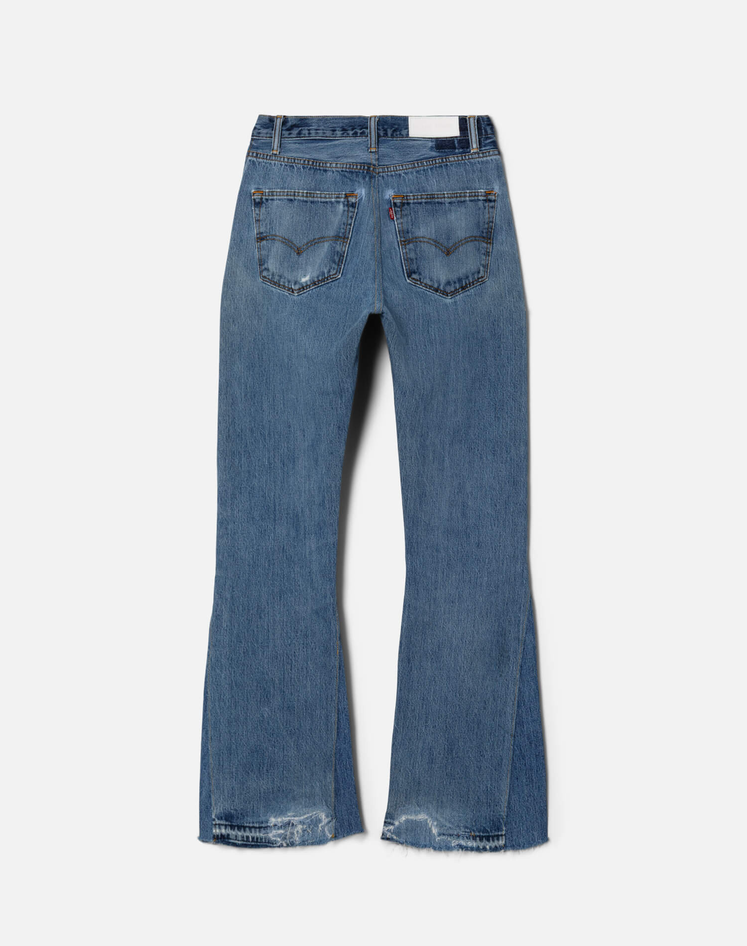 No. 26LV70BC11235124