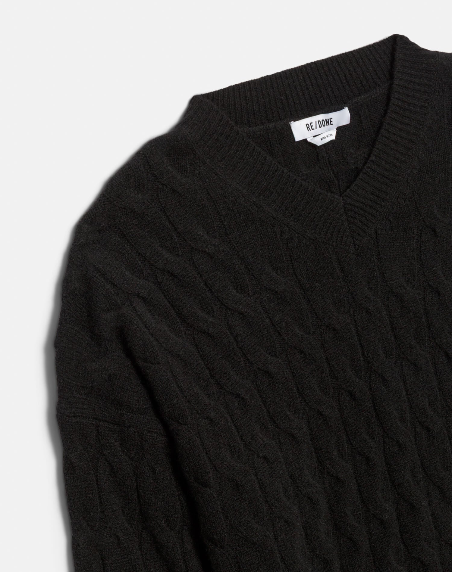 Cable V Neck Pullover - Black
