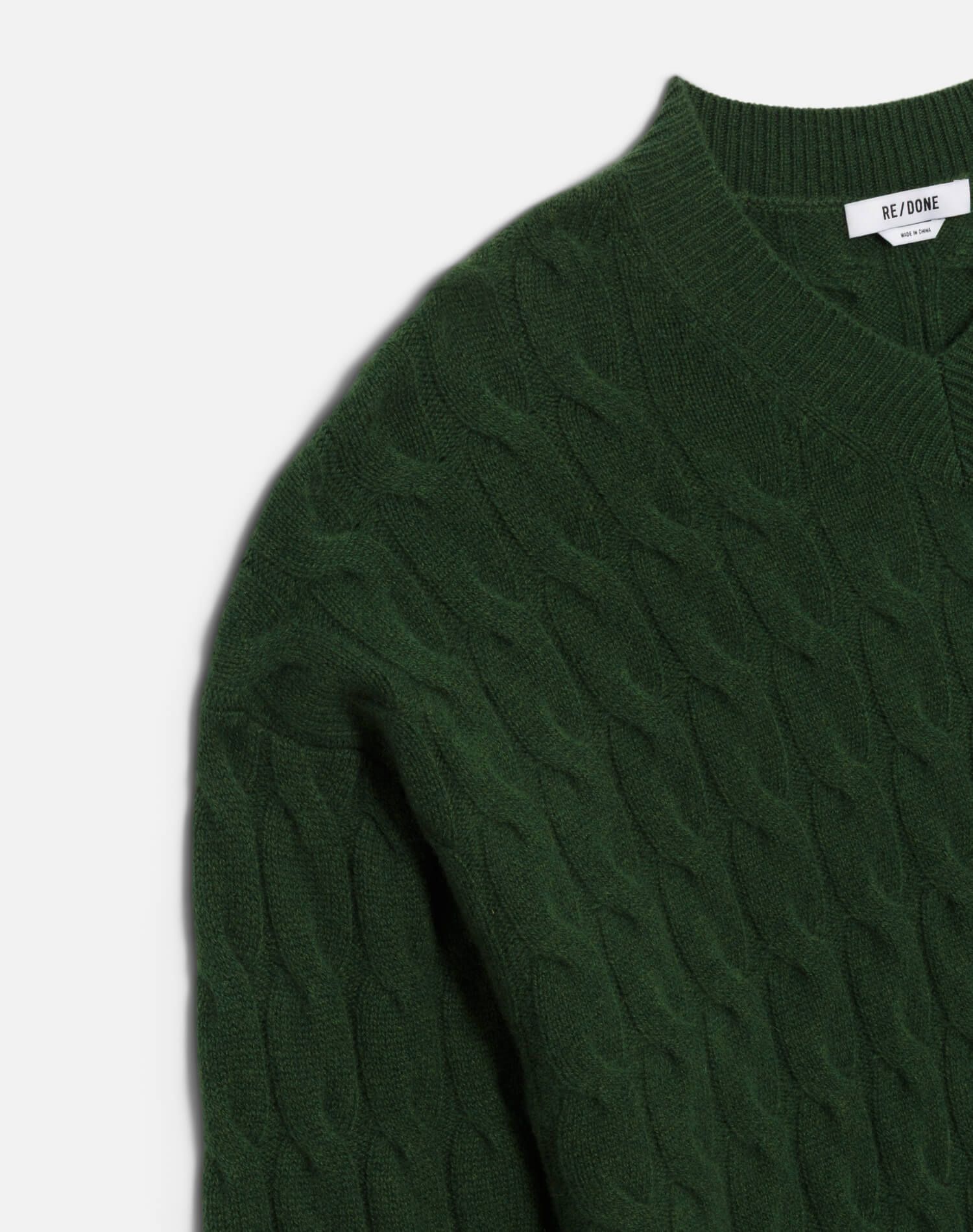 RE/DONE | Cable V Neck Pullover in Cedar