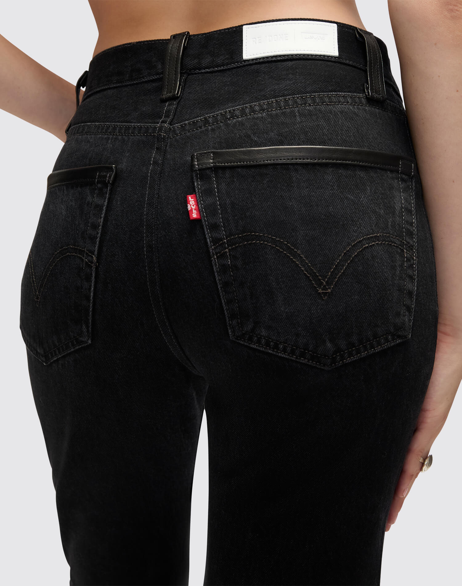 Levi's High Rise Wide Leg  - Black Leather