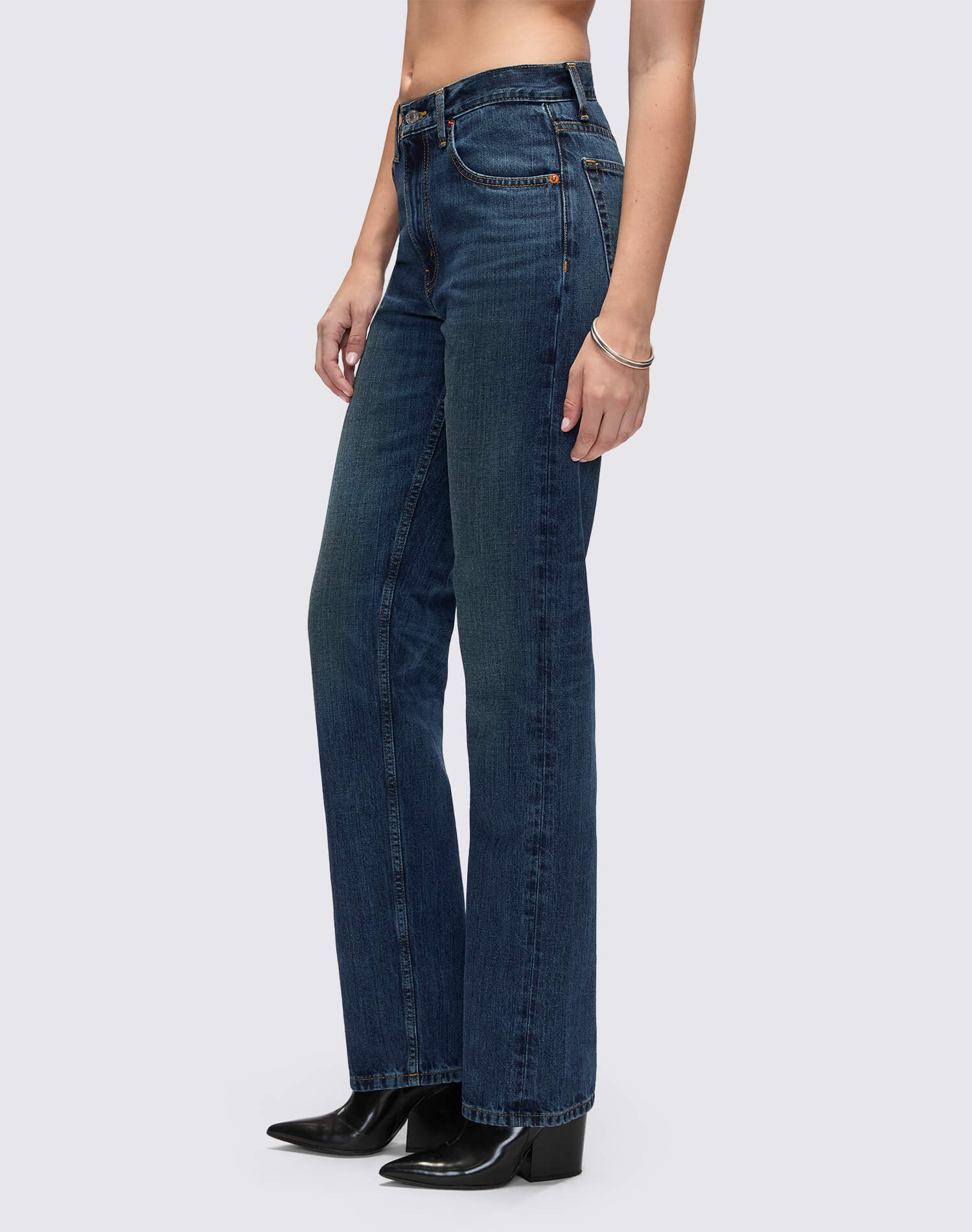 The Blondie - Off Beat Blue