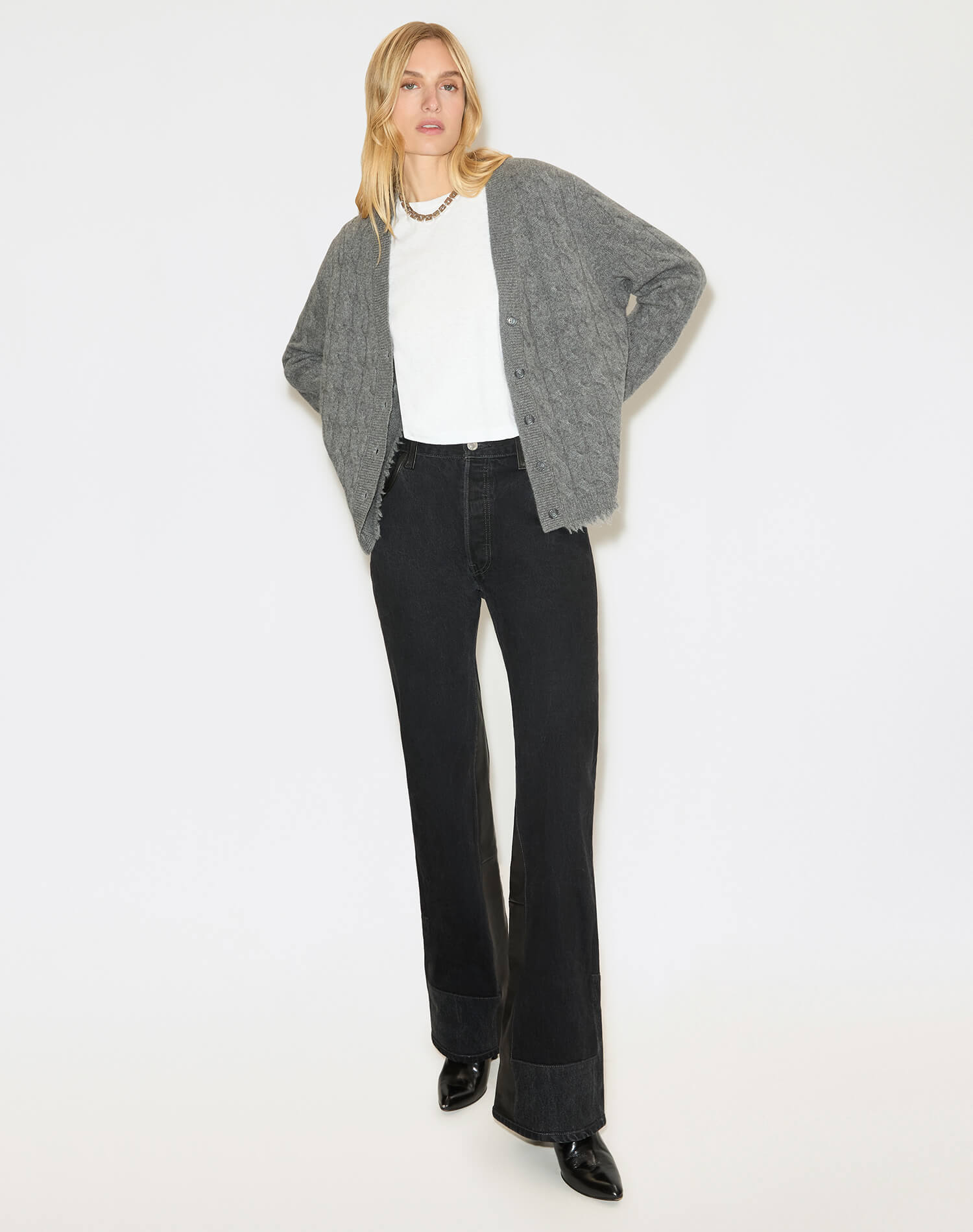 Cable V Neck Cardi - Charcoal