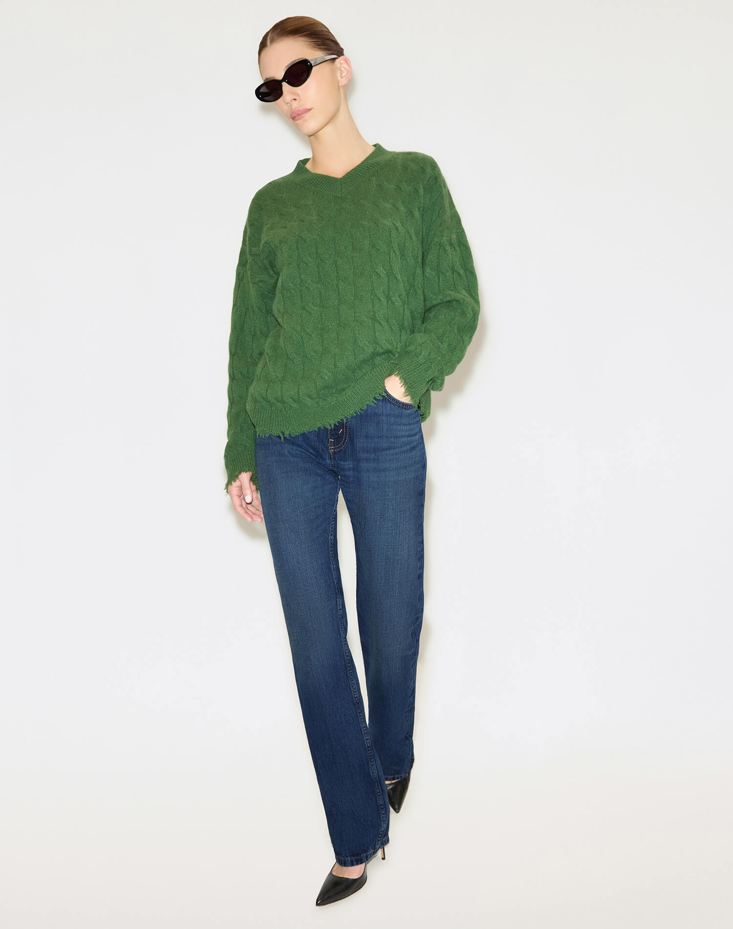 RE/DONE | Cable V Neck Pullover in Cedar