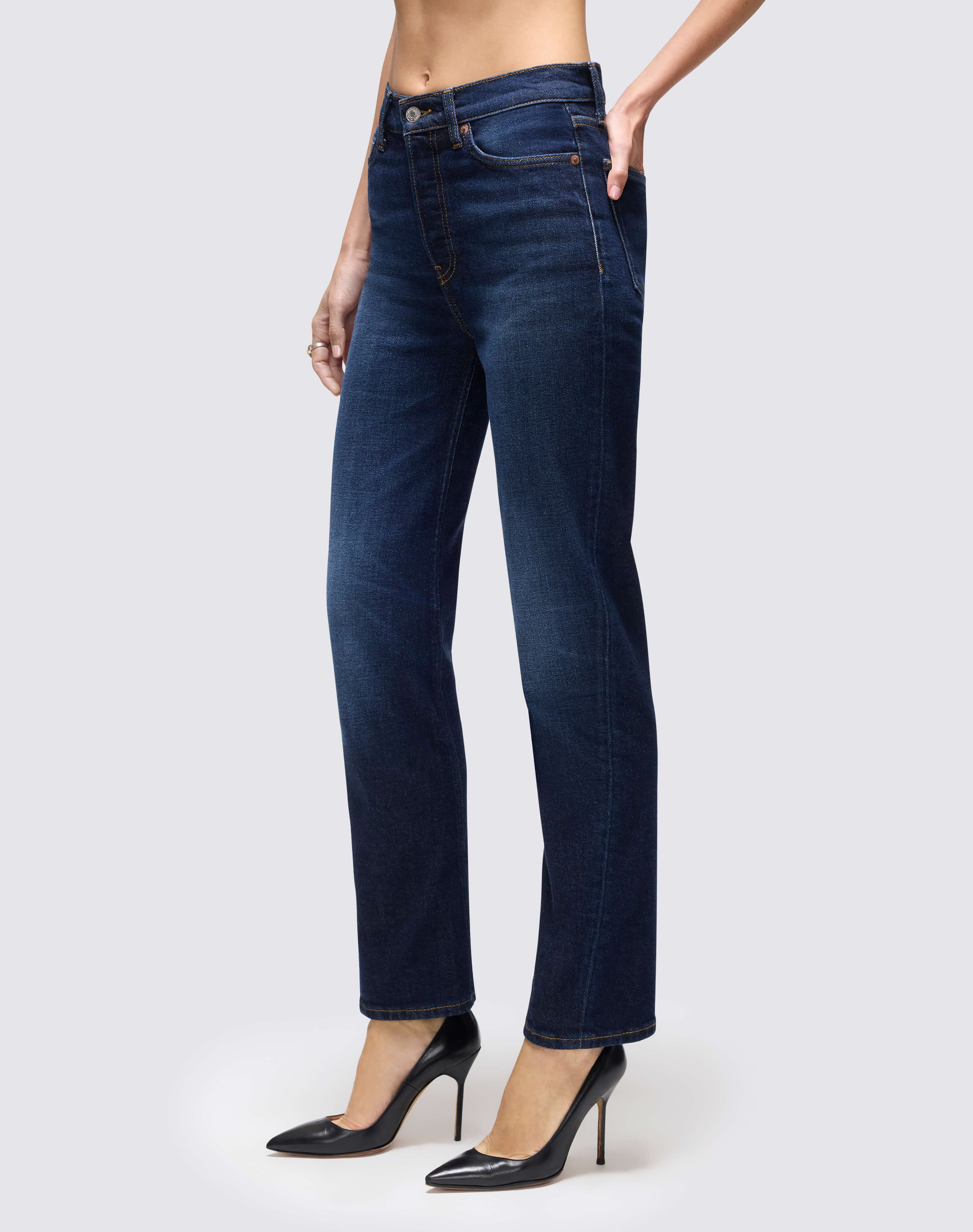 collection:denim,collection:straight-leg