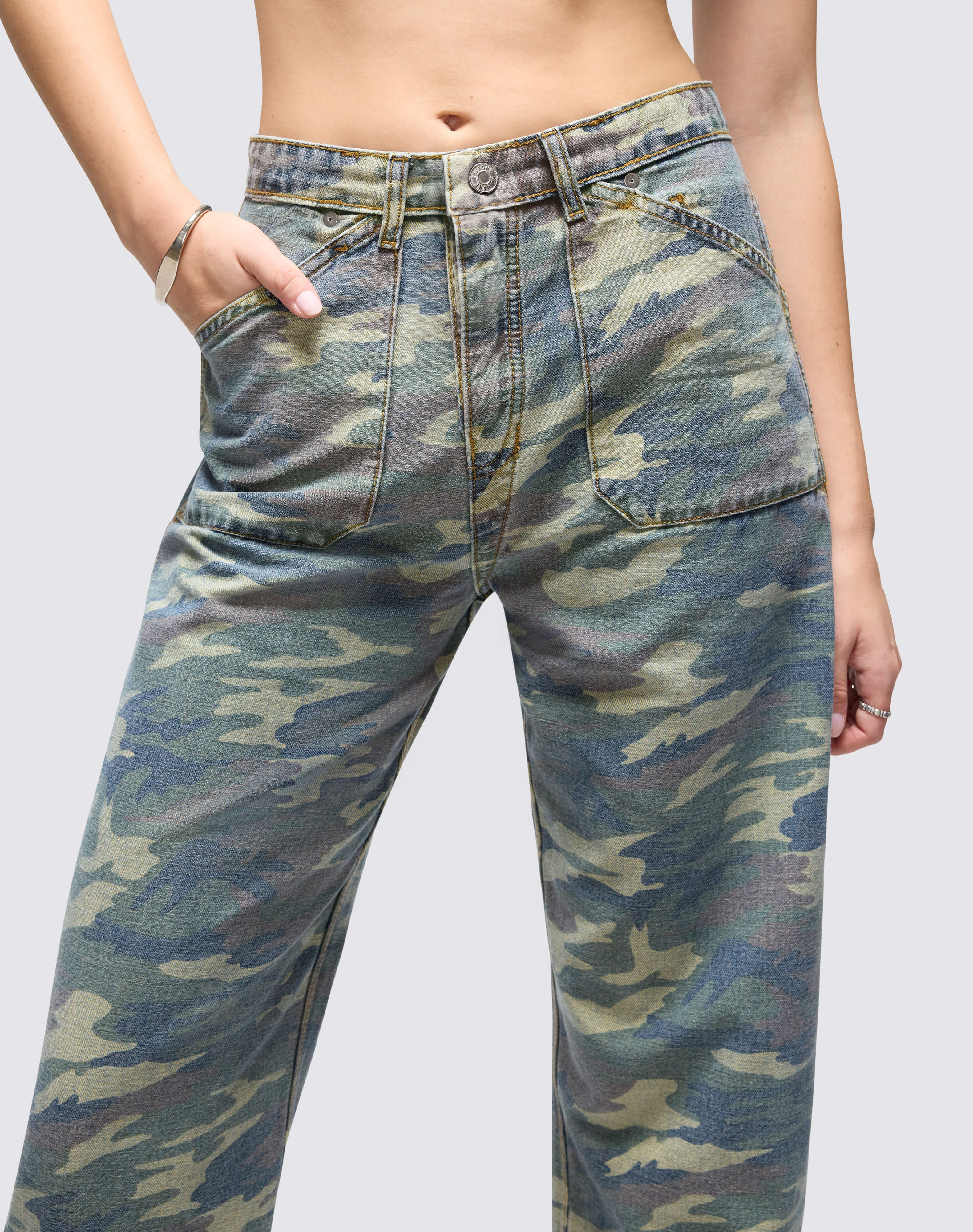 The Rewind Jean - Thunderstruck