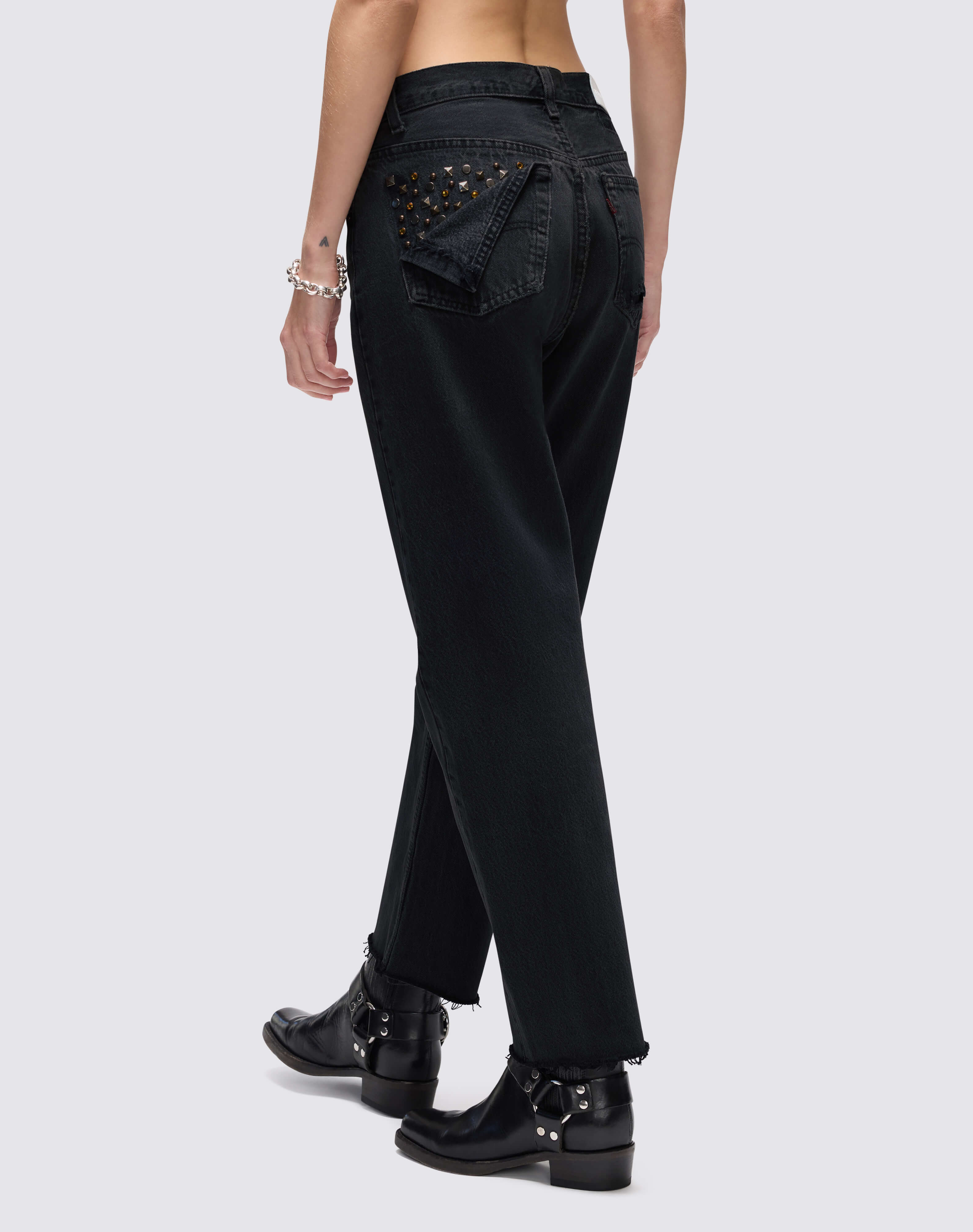 RE/DONE Levi's | No. 25STBFJN11235340 | Multi Stud Boyfriend Jean