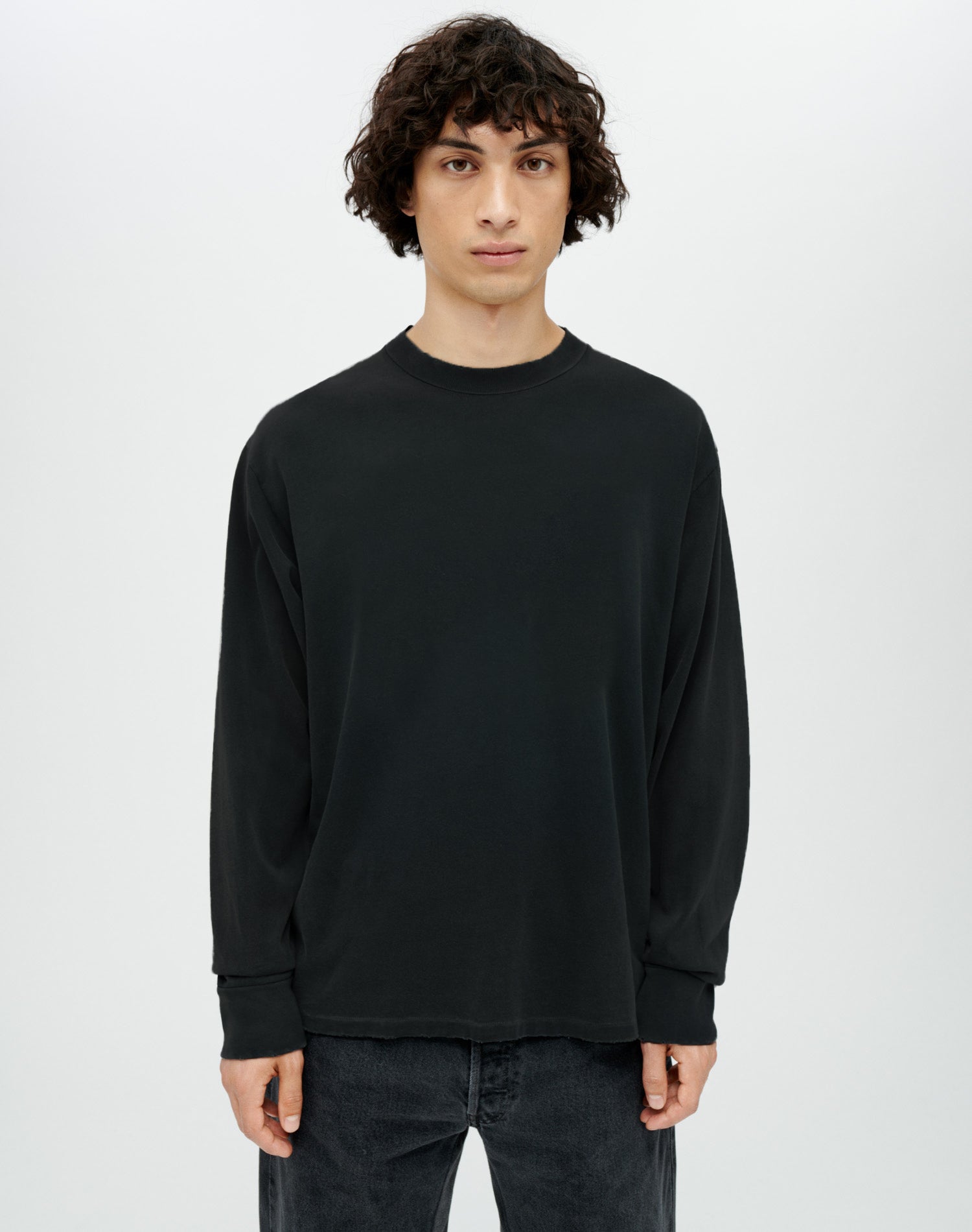 Hanes Loose Long Sleeve Tee - Aged Black