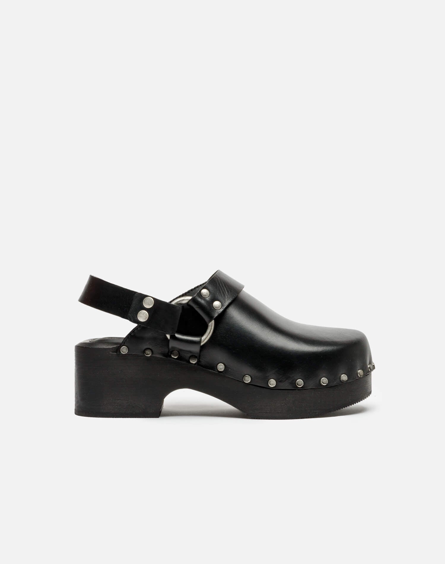 RE/DONE | 70s Studded Slingback Clog in Worn Black Leather